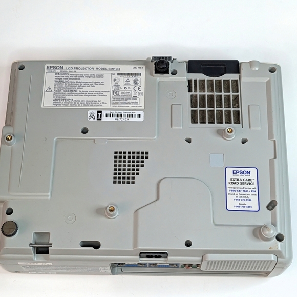 EPSON LCD Projector MODEL-EMP 83 - Picture 5 of 6